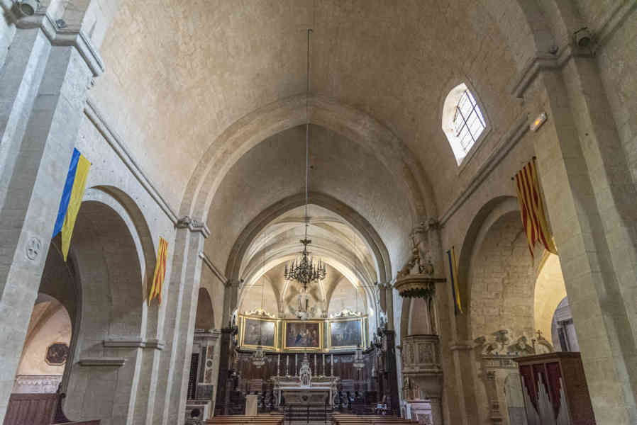 Francia - Arles 031 - iglesia Notre-Dame-de-la-Major.jpg